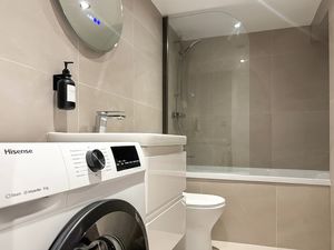 Photo 5- click for photo gallery